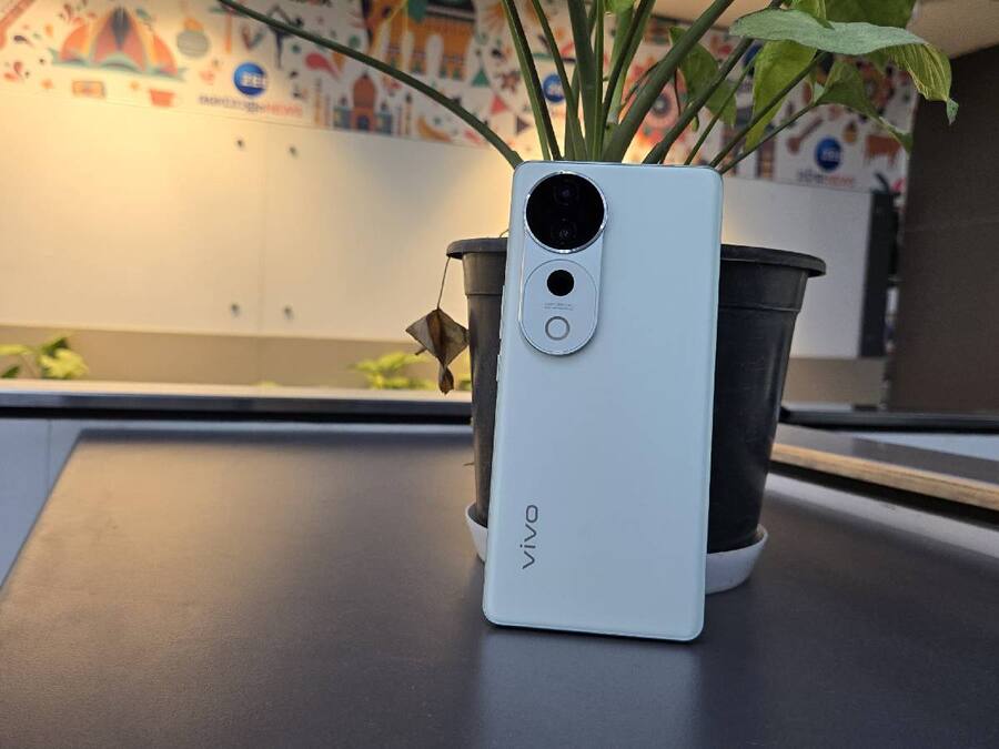 Vivo T3 Ultra Launched in India with 6.78-inch Display and MediaTek Dimensity 9200+ vivo t3 ultra 1