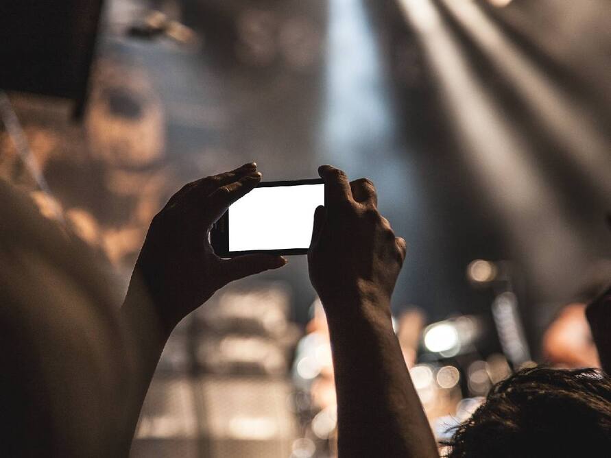 8 Hidden Features in Your Smartphone You Didn't Know Existed