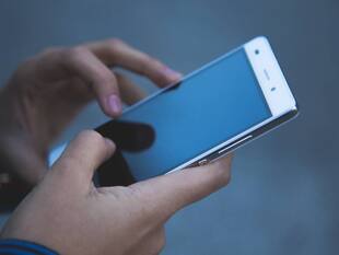 Smartphone Stolen? Here's How You Can Use Google Theft Protection Feature