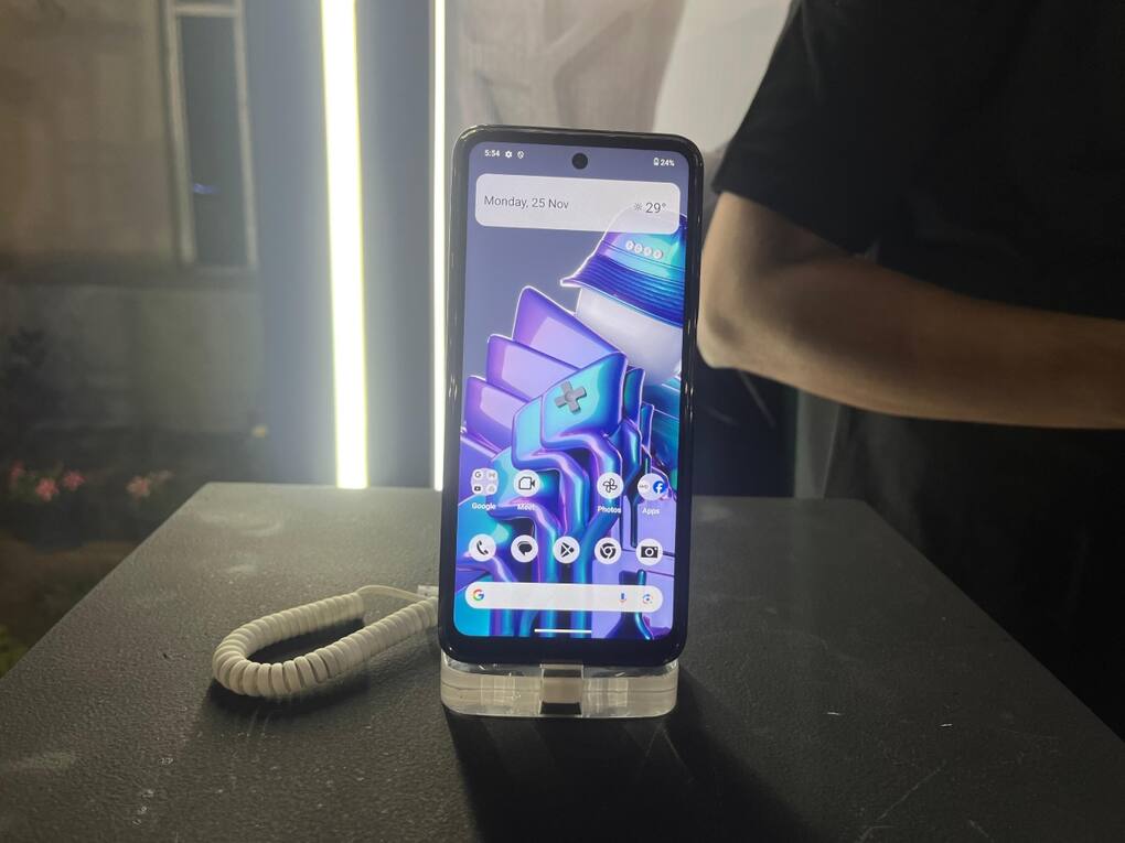 HMD Fusion (3)