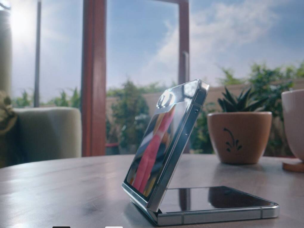 Samsung Galaxy Z Flip5 5G