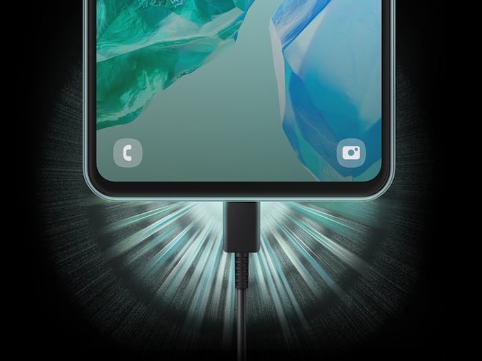 Samsung Galaxy M55 5G (2)