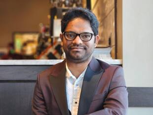 AI Unleashes Communication Revolution: Smart Algorithms Decode Customer Interactions Instantly