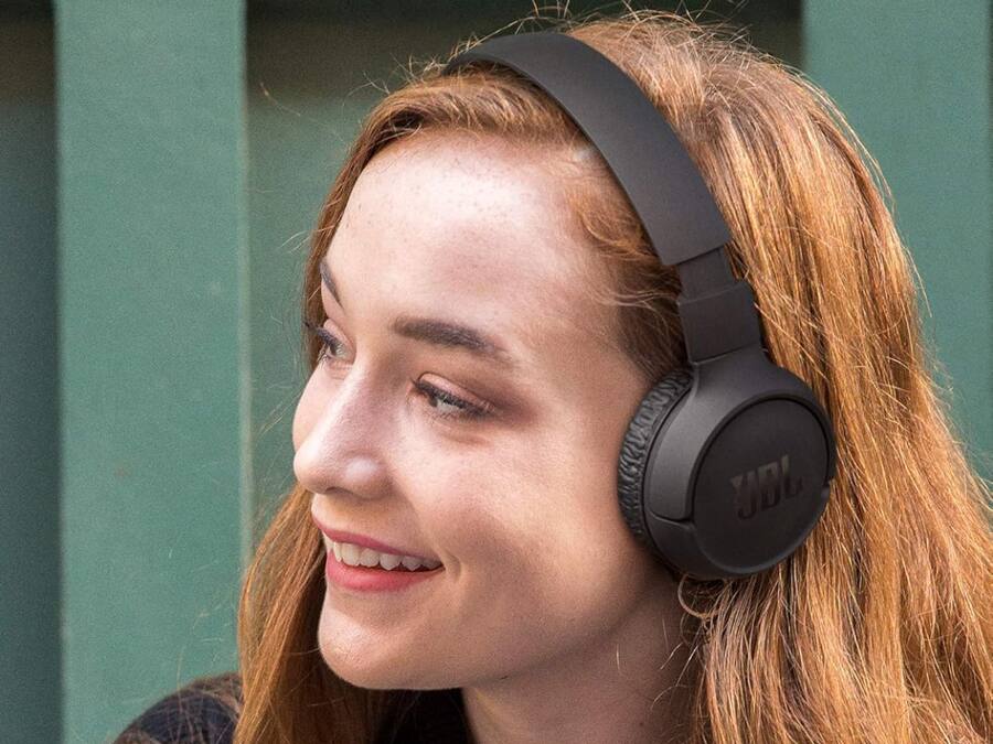 Headphones Under 3000 on Amazon: गजब साउंड और लेटेस्ट फीचर्स वाले बेस्ट हेडफोन, कीमत 3 हजार से कम JBL Tune 510BT