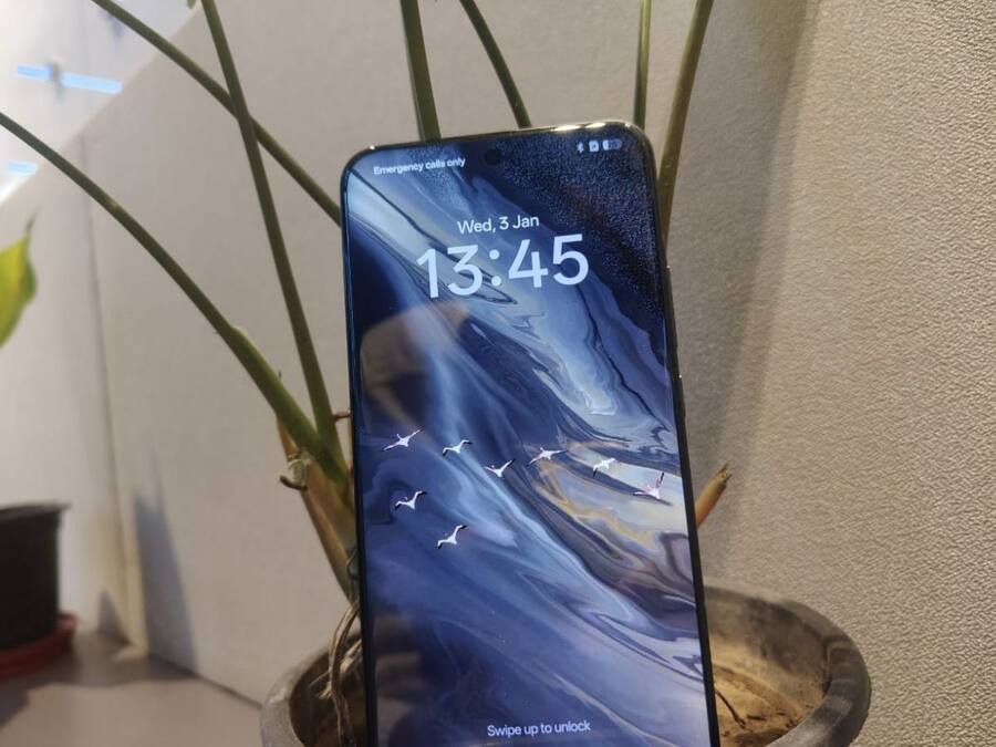 Oppo reno 13 Pro 5G (1)