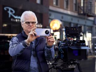 Amazon Offers: 800 रुपये से कम देकर घर लाएं ये 5G फोन, सस्ते में मिलेगा 108MP कैमरा