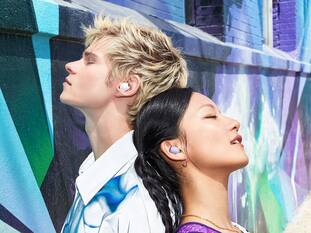 Amazon Deals: 1 हजार से कम महीना देकर घर लाएं Apple-Samsung के ईयरबड्स, देखें टॉप डील