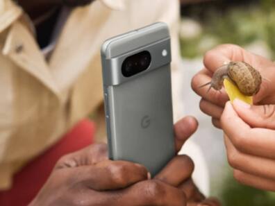 Tensor G3 चिप, 50MP कैमरा और 256GB स्टोरेज वाले Google Pixel 8 पर तोडू ऑफर, मिल रहा 5500 का डिस्काउंट