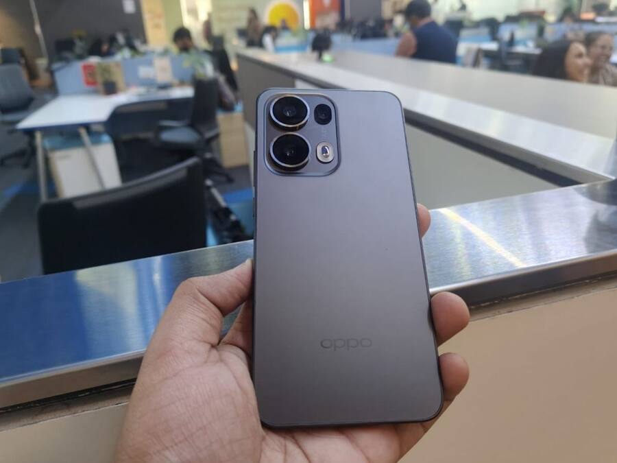 Oppo reno 14 Series का ऐसा होगा डिजाइन, जानें कब होगी लॉन्च? Oppo reno 13 Pro 5G (6)