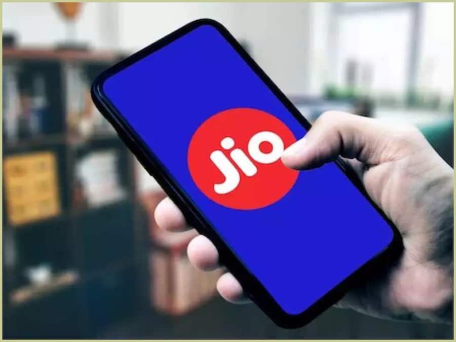 Jio का तोहफा- 100 रुपये का नया प्लान किया लॉन्च, 90 दिन की वैलिडिटी के साथ मिलेगा JioHotstar सब्सक्रिप्शन फ्री jio (31)