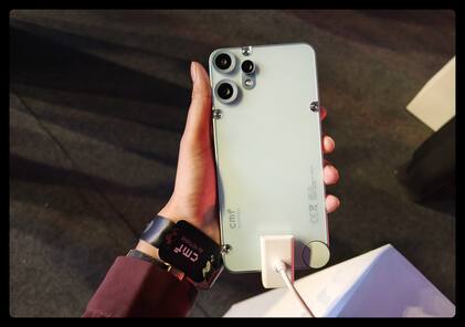 CMF Phone 2 Pro फोन की पहली सेल आज, यहां जानिए कीमत और ऑफर