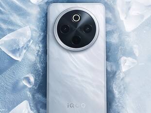 7300mAh बैटरी, 50MP कैमरा और 12GB RAM के साथ आया iQOO Z10 5G, देखें First Look और जानें Top Features