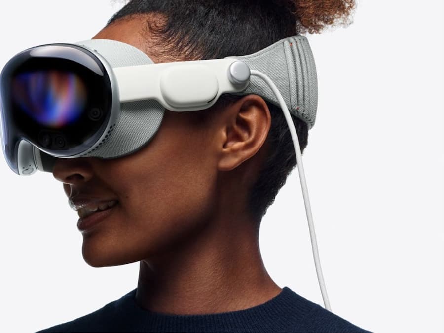 Apple Reportedly Working on Smart Glasses to Beat Meta Ray-Ban AR Glasses: Here’s What We Know So Far untitled (32)