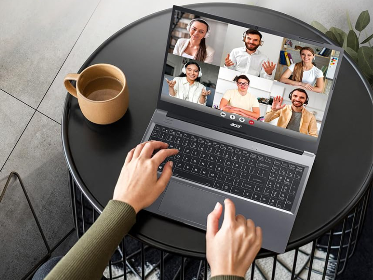 Amazon Deals: 40 प्रतिशत तक के डिस्काउंट पर मिल रहे लैपटॉप, सस्ते में खरीदने का बढ़िया चांस