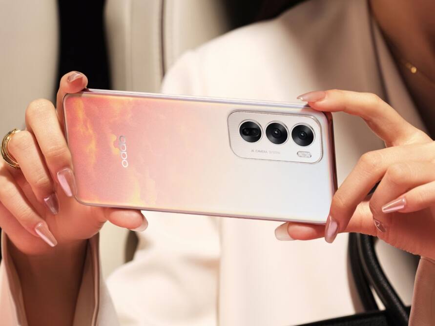 32MP सेल्फी कैमरा और 5000mAh बैटरी वाले OPPO Reno 12 पर सबसे बड़ी छूट, बेहद सस्ते में लाएं घर