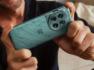 50MP कैमरा, 16GB RAM और 5400mAh बैटरी वाले OnePlus 12 5G को सस्ते में खरीदने का मौका, मिल रहा 6000 का Discount