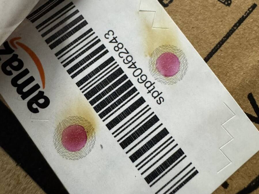 Amazon के पैकेज पर दिखे यह पिंक निशान, तो पैकेज लेने से तुरंत मना कर देना Amazon (21)