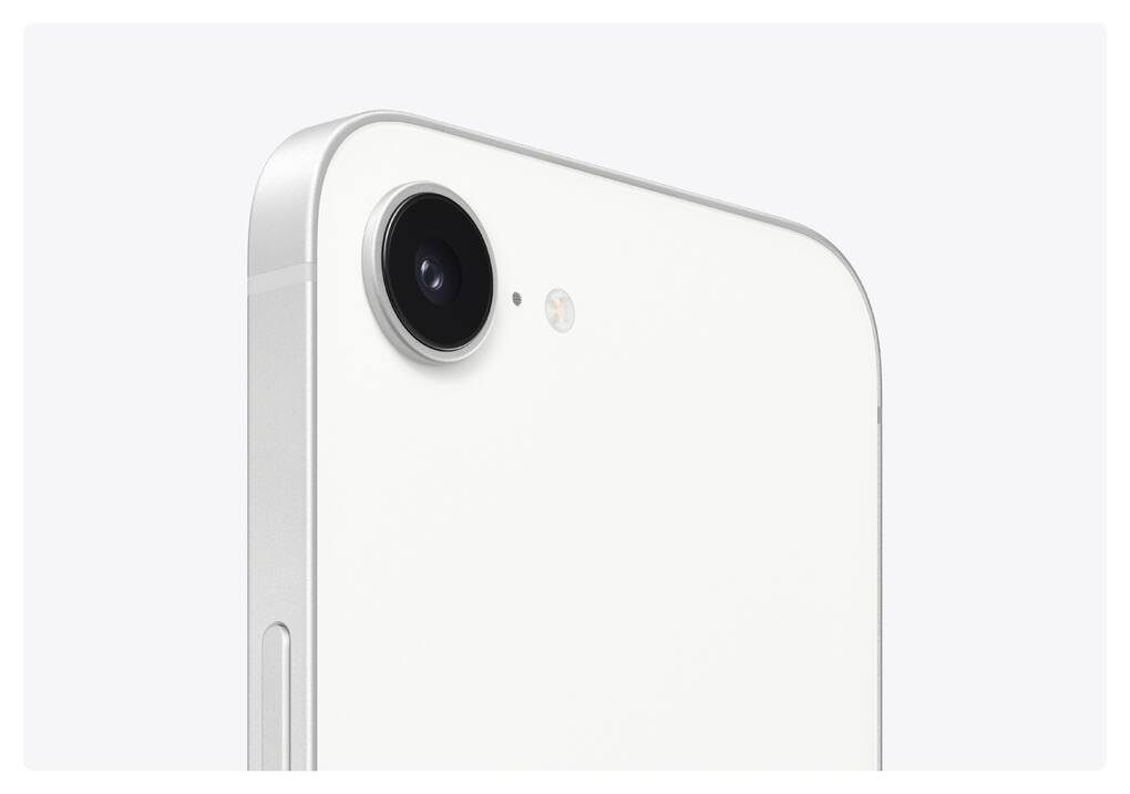 iPhone 16e (5)
