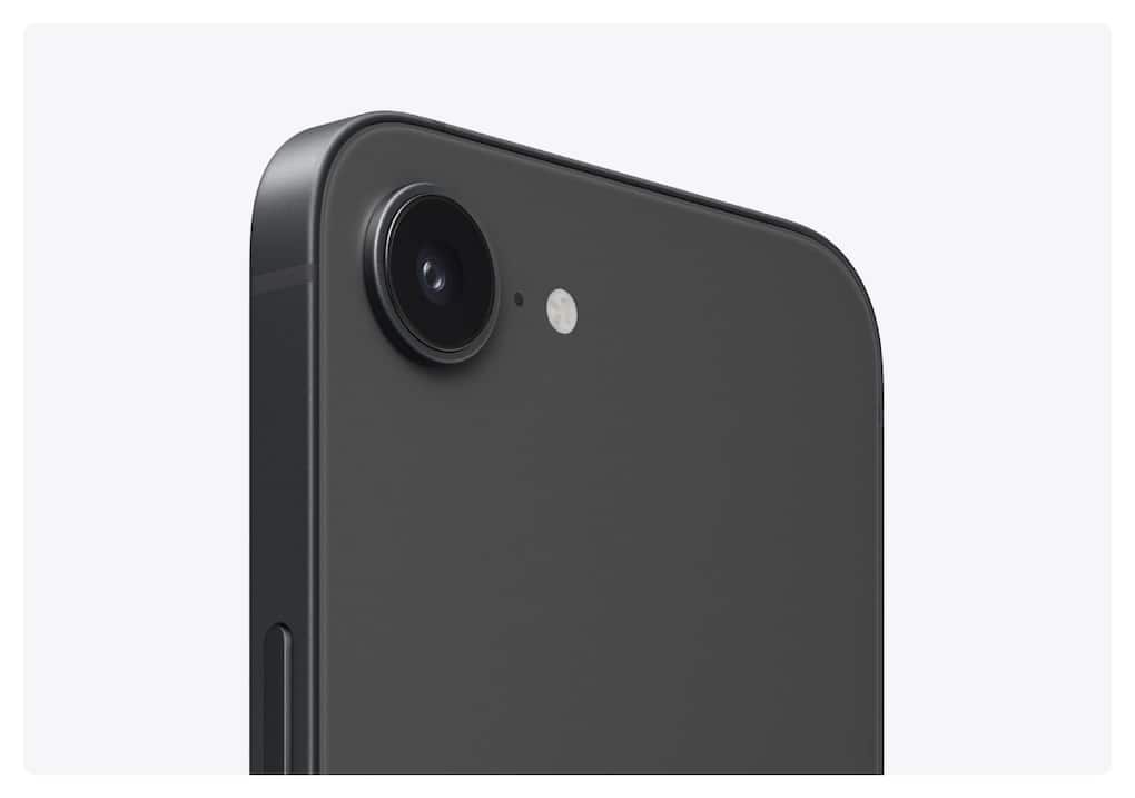 iPhone 16e (7)