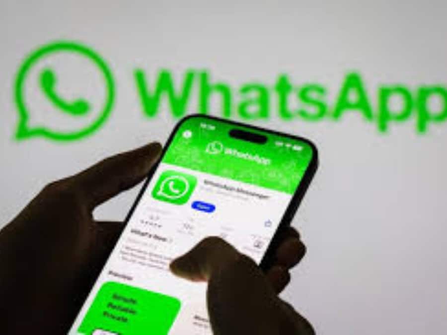 WhatsApp यूजर्स के लिए आया AI फीचर, एक जगह पढ़ पाएंगे अनरीड मैसेज untitled - 2025-06-26T093919.982