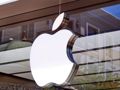 Foxconn Pulls Out over 300 Chinese Engineers From India Ahead of iPhone 17 Launch