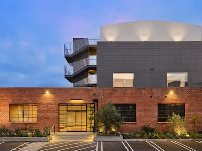 Apple Music Celebrates 10-Year Anniversary with New LA Creative Campus and Week-Long Radio Special