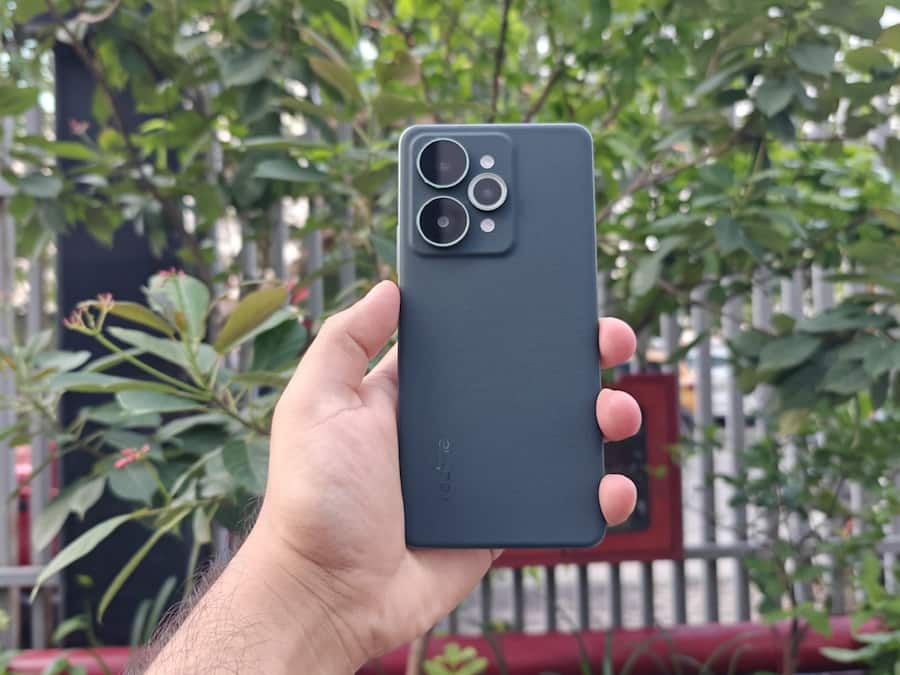 Realme 15 Pro (2)