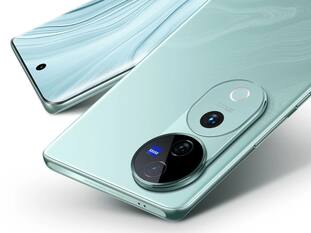 50MP सेल्फी कैमरा, 5500mAh बैटरी और 80W फास्ट चार्जिंग वाले  Vivo V40 Pro 5G को सस्ते में लाएं घर, डिस्काउंट चूके तो पछताओगे