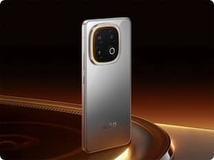 iQOO 15 की इंडिया लॉन्चिंग डिटेल हुई लीक, कैमरा और IP रेटिंग भी हुई रिवील