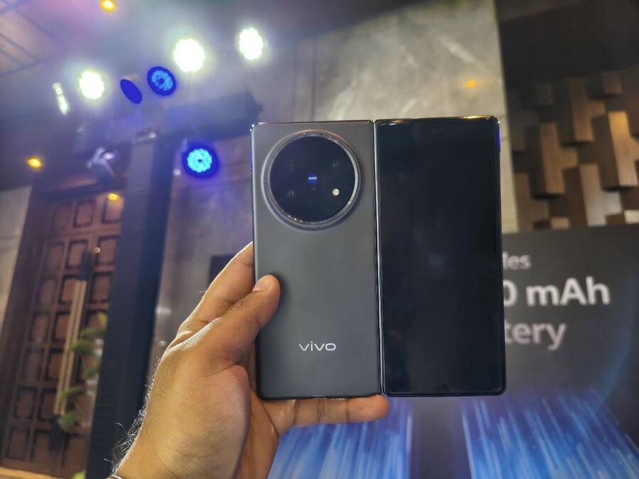 Vivo X Fold5 and Vivo X200 FE Launched in India with 50MP Camera and 6000mAh Battery: Here’s What We Know untitled - 2025-07-14T113640.739