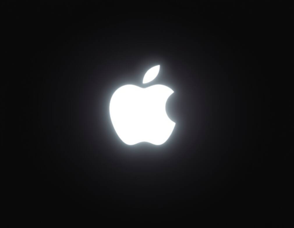 iPhone, iPad, And Mac Users Hit By A Zero-Day Flaw; Apple Asks You To Update Right Away