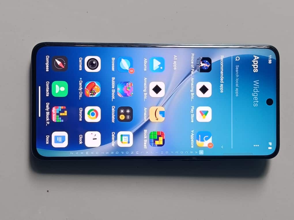 Vivo V60 5G (1)