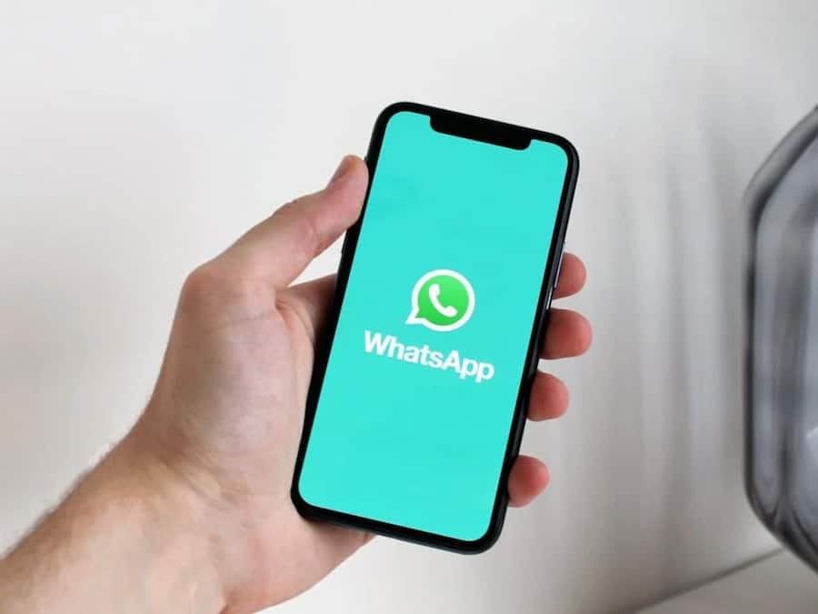 WhatsApp Sticker Maker Is Getting This Update Soon, While Video Calls Get AI Background Options WhatsApp