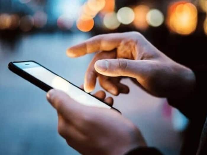 smartphone replacement signs