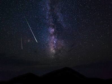 Rare Meteor Shower Or Satellite Debris? Delhi-Noida Sky Lights Up Overnight