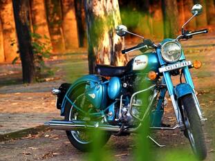 Forget iPhone 17 Or iPhone 16! Royal Enfield 350cc Motorcycles To Be Available During Flipkart Sale