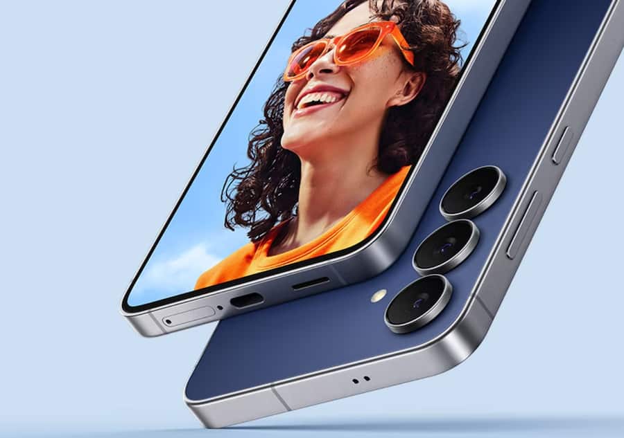 Samsung Galaxy S26 Pro की फोटो ऑनलाइन लीक! तीन कैमरे के साथ मारेगा एंट्री Samsung Galaxy S25 FE