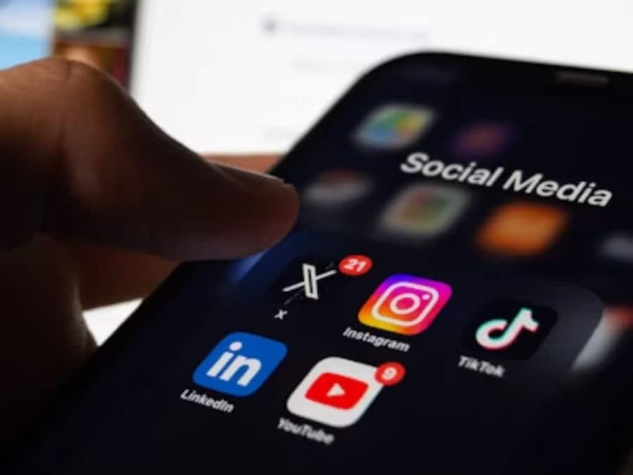 Facebook, WhatsApp, YouTube Among 26 Social Media Apps Banned In Nepal: Find Out Why Social media apps