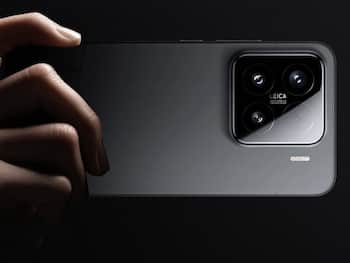 Snapdragon 8 Elite और 5240mAh बैटरी वाले Xiaomi 15 5G पर 3500 का Discount, जल्दी लपक लें धाकड़ Offer