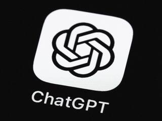 ChatGPT Plus हो गया फ्री, 2000 रुपये की सर्विस ऐसे पाएं बिल्कुल FREE