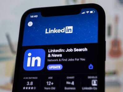 LinkedIn Now Lets You Add Notice Period And Expected Salary With ‘Open To Work’ Label