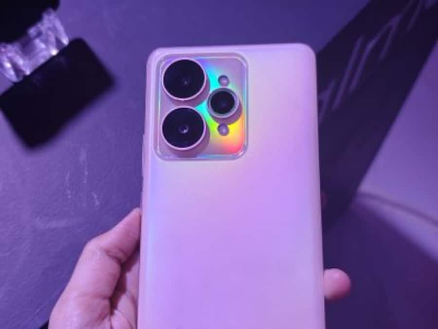 Realme 15