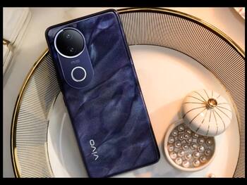 Best Karwa Chauth Gift Idea: 50MP फ्रंट कैमरा वाले स्मार्टफोन पत्नी को तोहफे में दें, खुशी से खिल उठेगा चेहरा