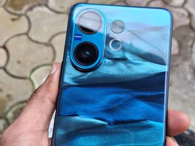 Vivo V70 फोन Snapdragon 7 Gen 4 प्रोसेसर के साथ मारेगा एंट्री! फीचर्स हुए लीक