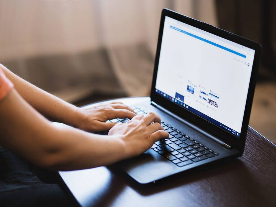 6 Best Budget Laptops Under Rs 20,000 For Students And Everyday Use