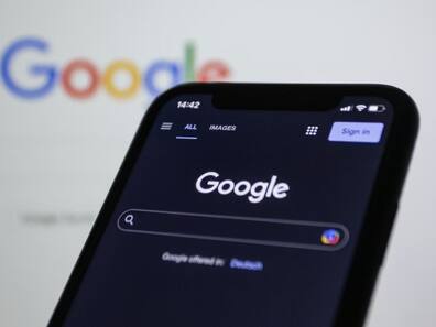 What Happens If You Never Clear Your Google Search History?