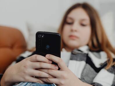 What Happens If You Never Close Background Apps?