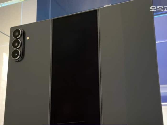 untitled - 2025-11-04T102546.489