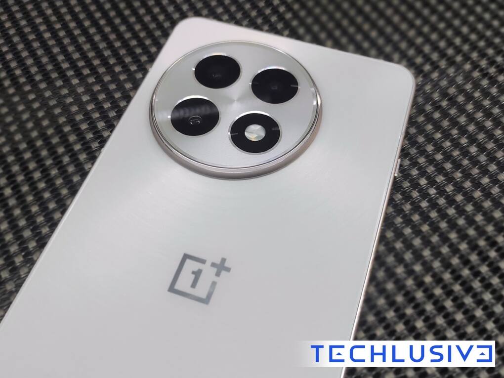 OnePlus 13R (2)