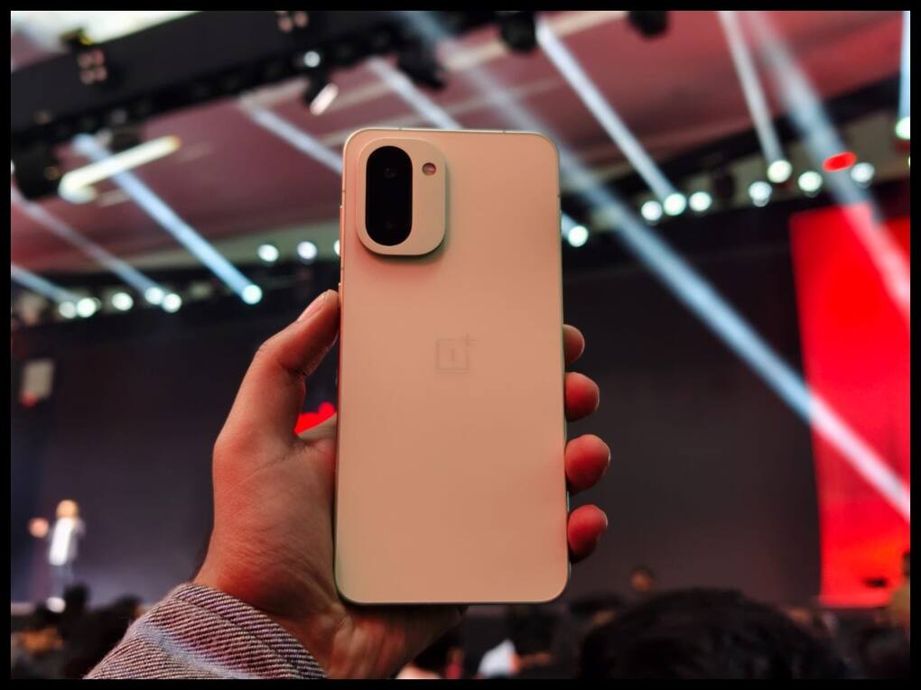 OnePlus 15R (2)